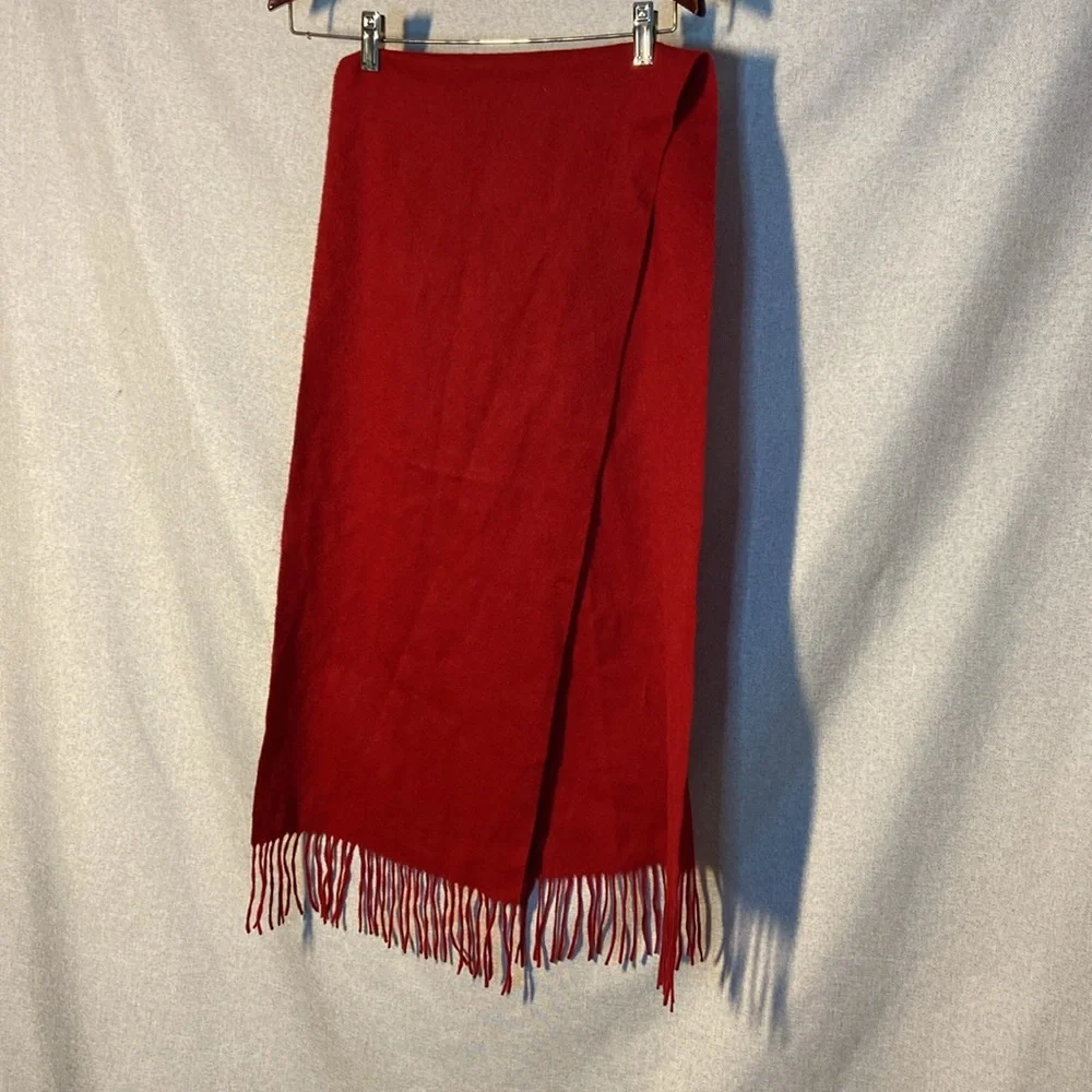 Club Room Solid 100% Cashmere Red Scarf